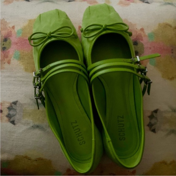 SCHUTZ Shoes - SCHUTZ  Arissa ballet strap flats lime green  9B